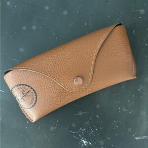 Ray ban sunglasses case